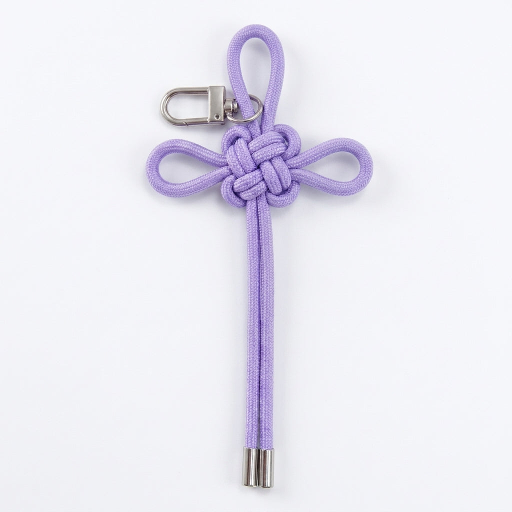 baepsae-clover-knot-rope-bag-charm_