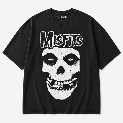 misfits style vintage black tee oversized fit